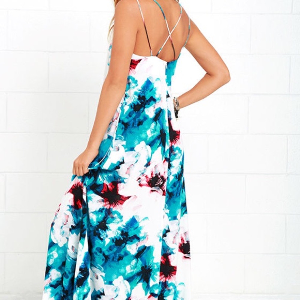 OLIVE & OAK CALLIOPE IVORY FLORAL PRINT MAXI DRESS